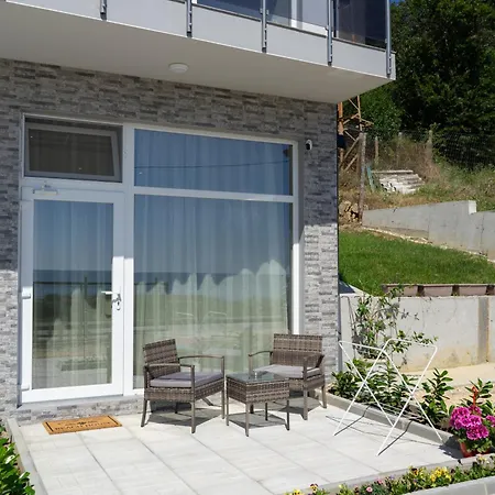 Гостевой дом Paradise View 3*